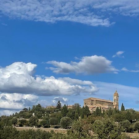 Apartamento Il Tramonto Montalcino Exterior foto