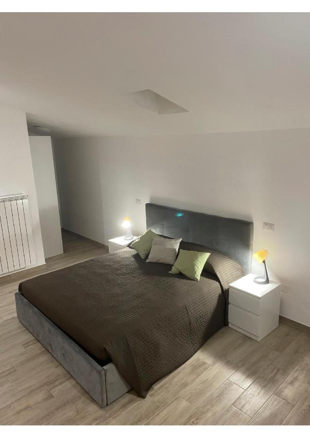 Apartamento Il Tramonto Montalcino Exterior foto