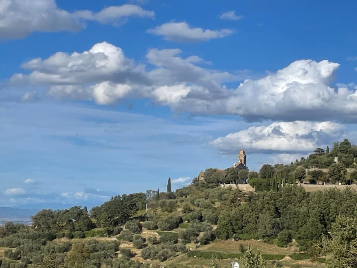 Apartamento Il Tramonto Montalcino Exterior foto